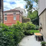 Lovely Central 1-Bedroom Rental With Patio