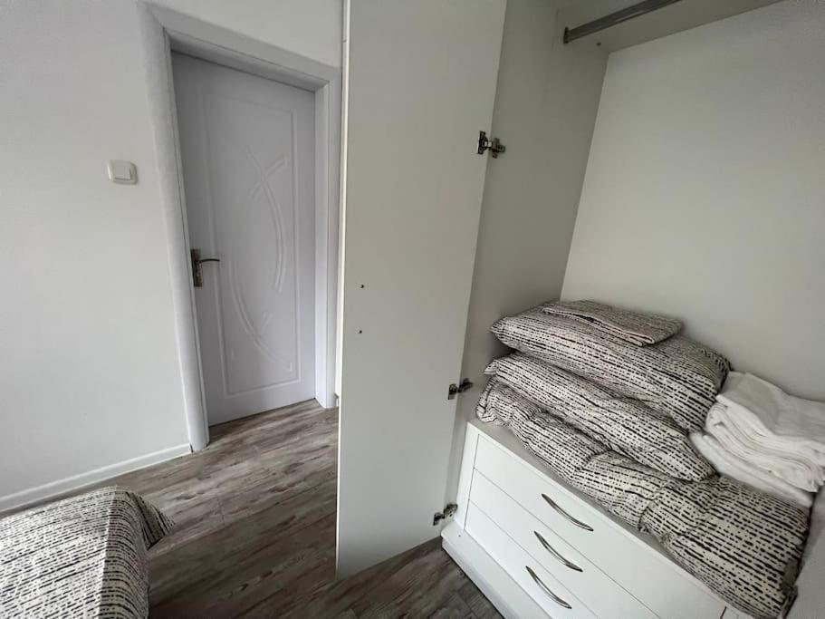 Lovely 1-bedroom With Patio * Sofia
